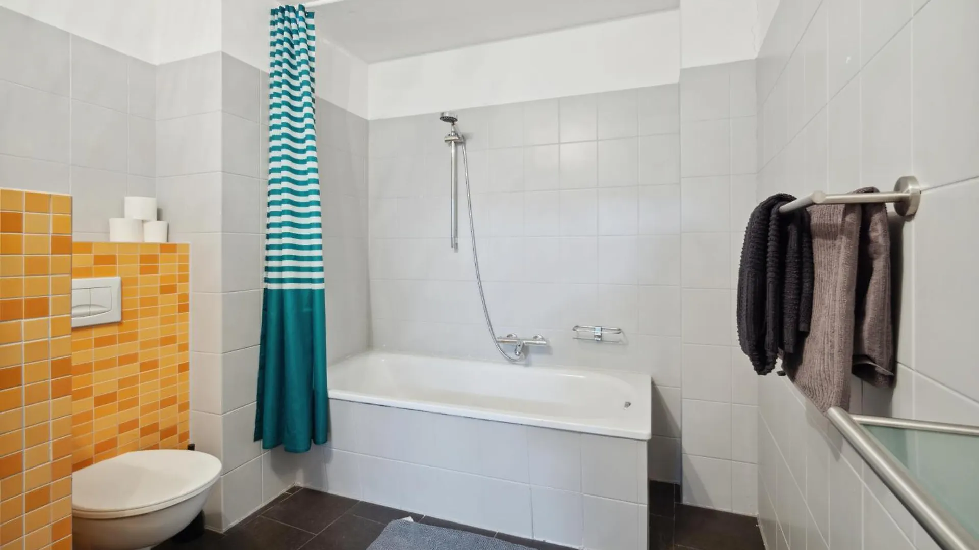 Home2Stay Apartmenthaus Dresden Apartment
