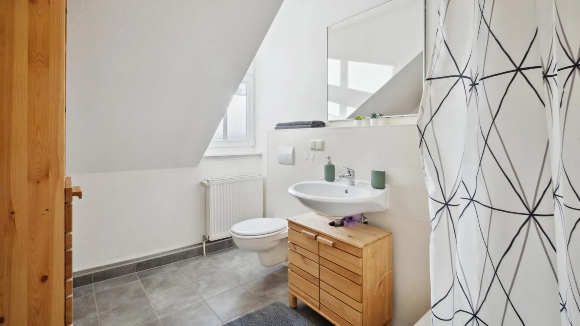 アパート Home2Stay Apartmenthaus ドレスデン
